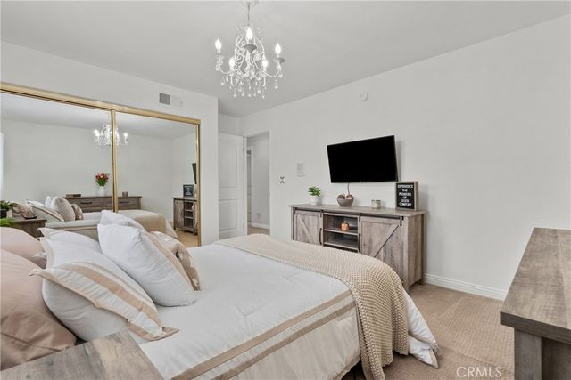 6325 Yolanda, Tarzana, CA 91335