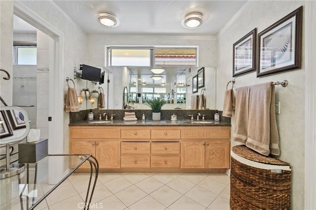 6325 Yolanda, Tarzana, CA 91335