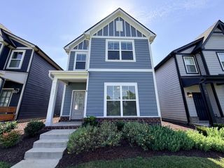 245 Holywell Dr, Gallatin, TN 37066