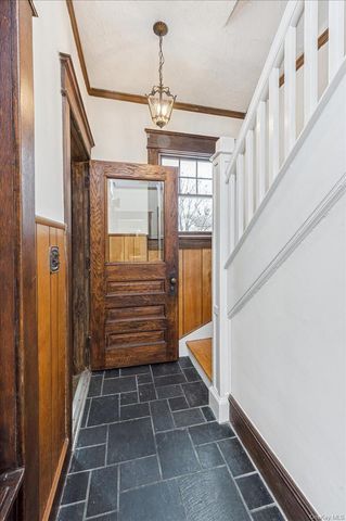 22 Olinda Avenue, Hastings-on-hudson, NY 10706