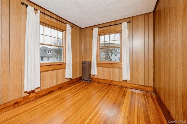 22 Olinda Avenue, Hastings-on-hudson, NY 10706