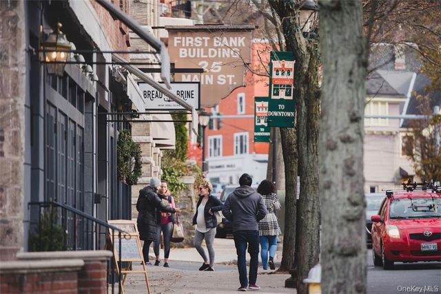 22 Olinda Avenue, Hastings-on-hudson, NY 10706