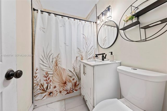 1920 NW 69th Ter, Miami, FL 33147