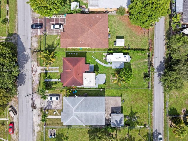1920 NW 69th Ter, Miami, FL 33147