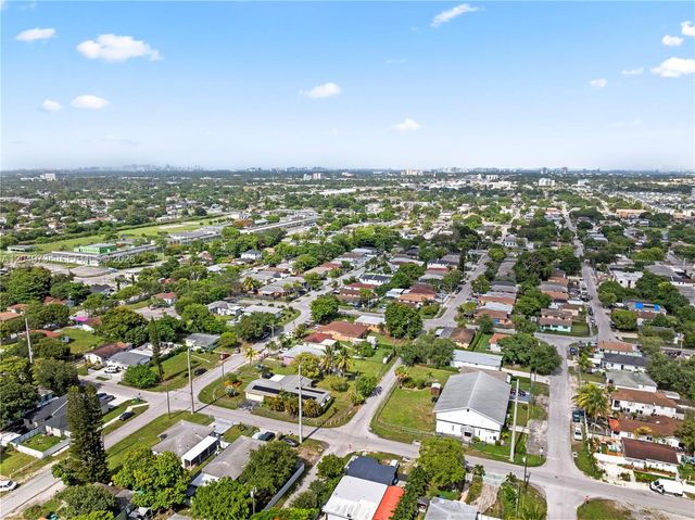 1920 NW 69th Ter, Miami, FL 33147