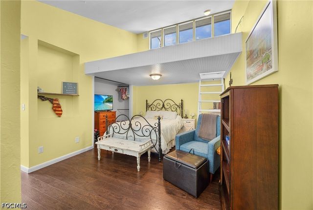 8512 Chatham ST, Fort Myers, FL 33907