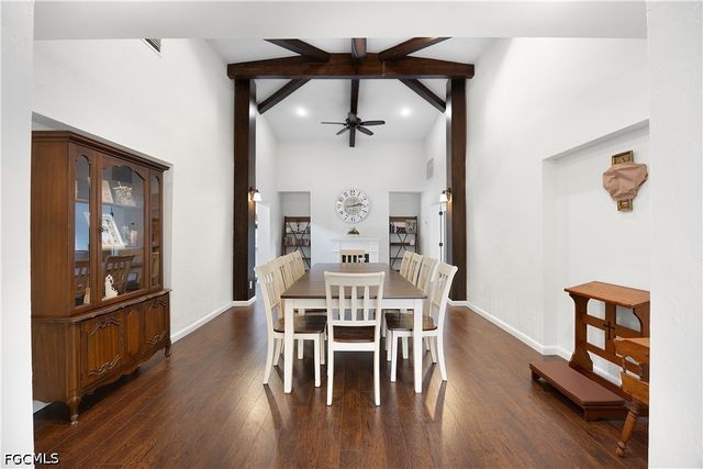 8512 Chatham ST, Fort Myers, FL 33907