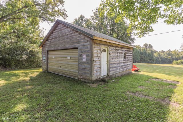 4783 Peoga Road, Trafalgar, IN 46181