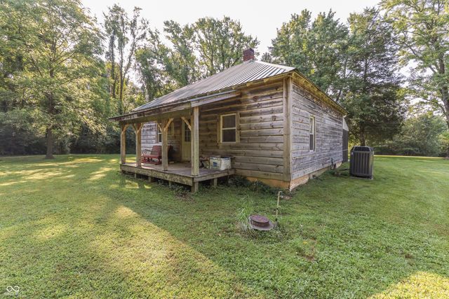 4783 Peoga Road, Trafalgar, IN 46181