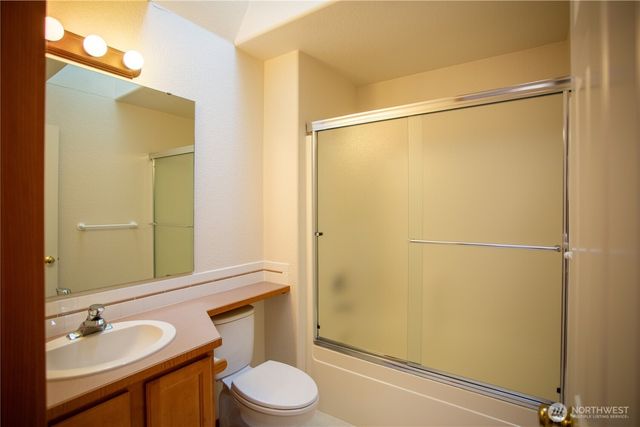 4016 Stikes Drive SE, Lacey, WA 98503