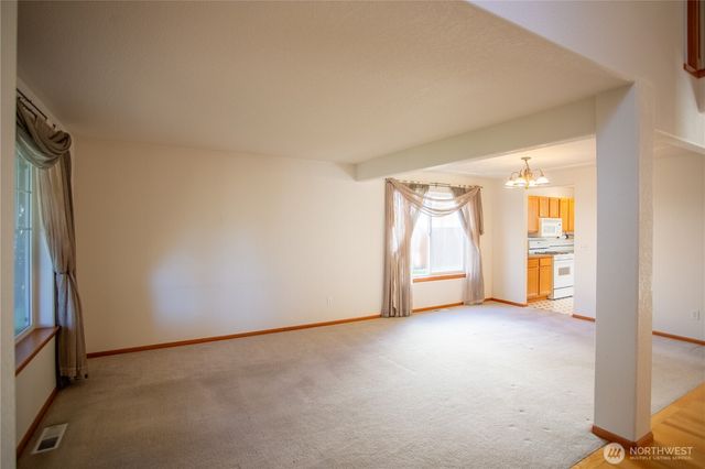 4016 Stikes Drive SE, Lacey, WA 98503