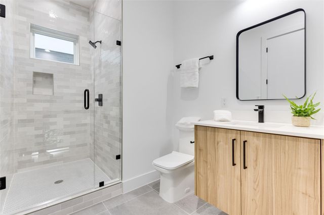2336 N Carroll Avenue, Dallas, TX 75204