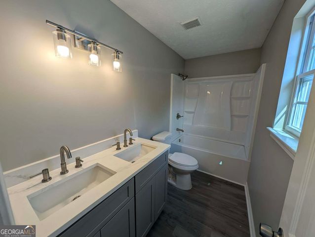 126 Crystal Brook, Griffin, GA 30223