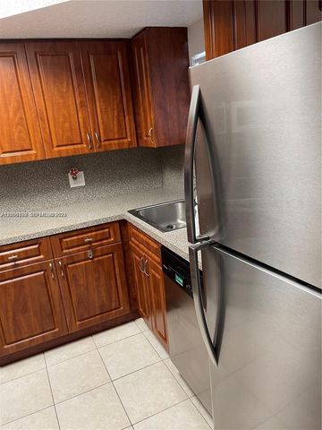 8225 Lake Drive 108, Doral, FL 33166