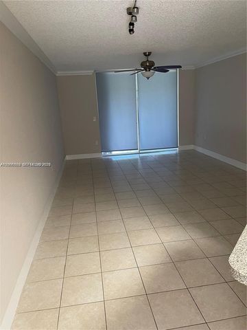8225 Lake Drive 108, Doral, FL 33166