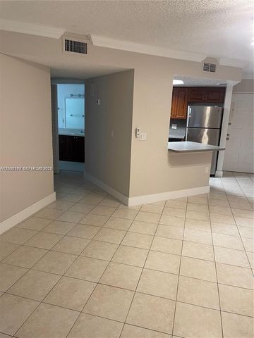 8225 Lake Drive 108, Doral, FL 33166