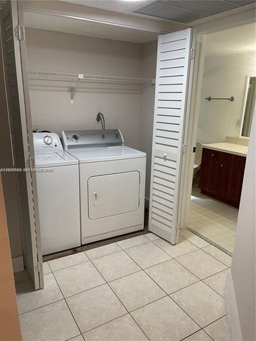 8225 Lake Drive 108, Doral, FL 33166