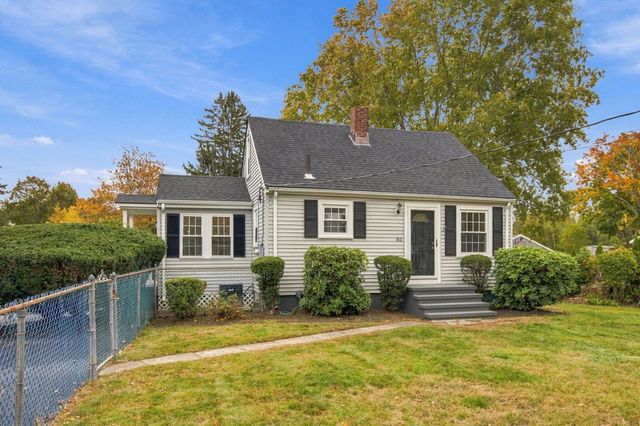186 Plain St, Stoughton, MA 02072