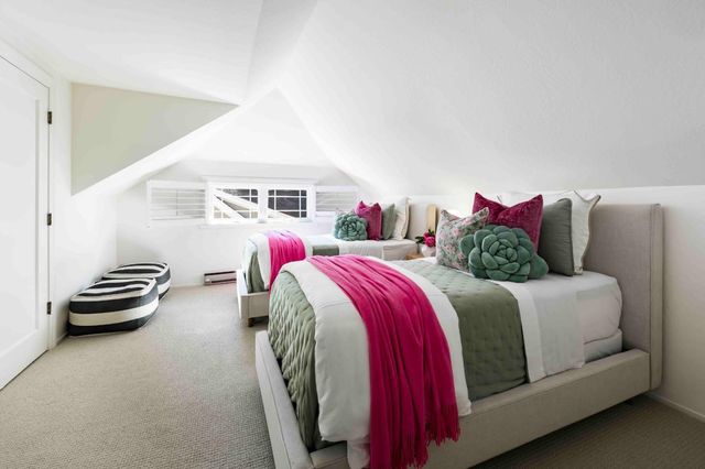 1637 Mariposa Avenue, Palo Alto, CA 94306