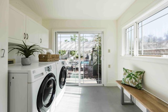 1637 Mariposa Avenue, Palo Alto, CA 94306