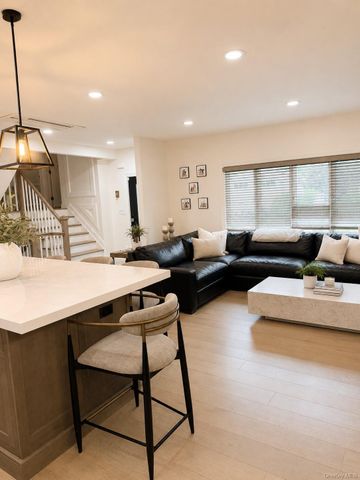 1396 Stephen Marc Lane, East Meadow, NY 11554