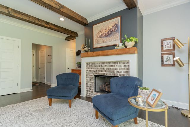 1369 Baldwin Field Circle, Hixson, TN 37343