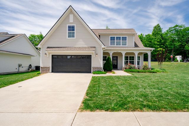 1369 Baldwin Field Circle, Hixson, TN 37343