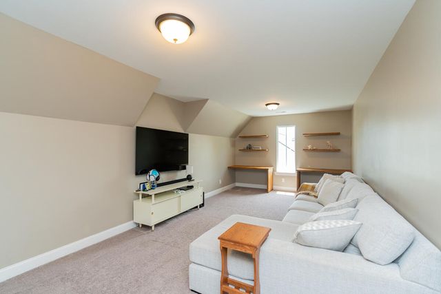 1369 Baldwin Field Circle, Hixson, TN 37343