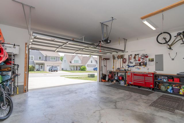1369 Baldwin Field Circle, Hixson, TN 37343
