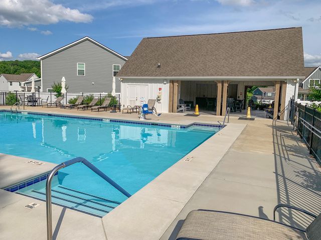 1369 Baldwin Field Circle, Hixson, TN 37343