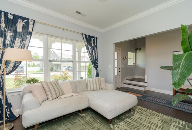 1369 Baldwin Field Circle, Hixson, TN 37343