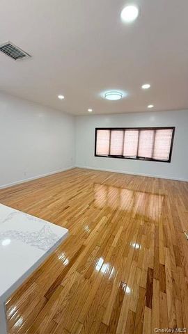 151-28 24th Road, Whitestone, NY 11357