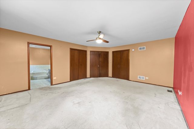 24661 S WILDWOOD Trail, Crete, IL 60417