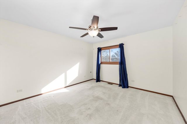 24661 S WILDWOOD Trail, Crete, IL 60417