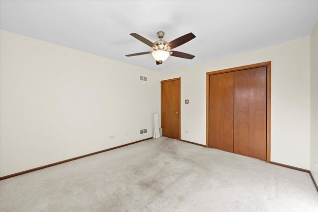 24661 S WILDWOOD Trail, Crete, IL 60417