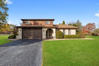 24661 S WILDWOOD Trail, Crete, IL 60417