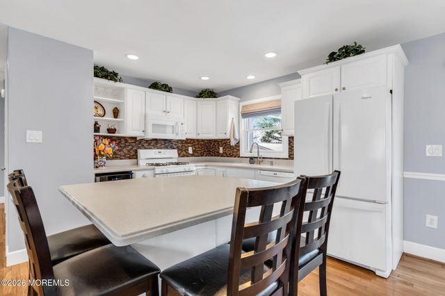 14 Cypress Avenue, Jackson, NJ 08527