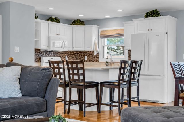 14 Cypress Avenue, Jackson, NJ 08527