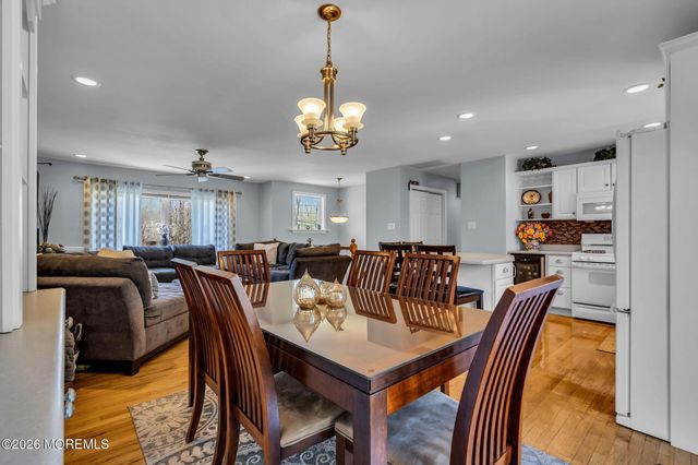 14 Cypress Avenue, Jackson, NJ 08527