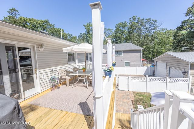 14 Cypress Avenue, Jackson, NJ 08527