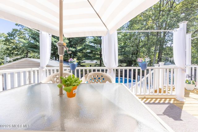 14 Cypress Avenue, Jackson, NJ 08527