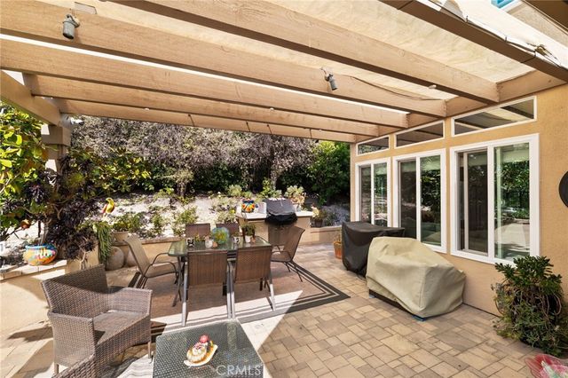 28561 Camelback, Trabuco Canyon, CA 92679