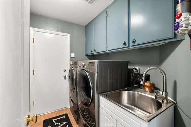 28561 Camelback, Trabuco Canyon, CA 92679