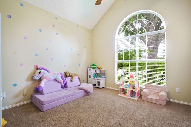 4049 Brazos Drive, Carrollton, TX 75007
