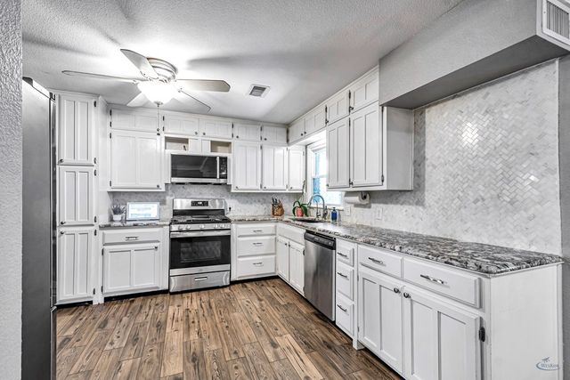 1405 Ainslee St, Midland, TX 79701