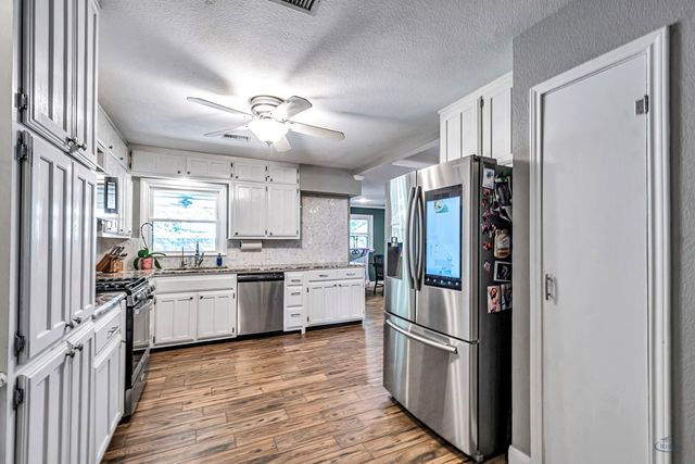 1405 Ainslee St, Midland, TX 79701