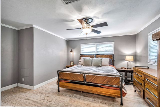 1405 Ainslee St, Midland, TX 79701