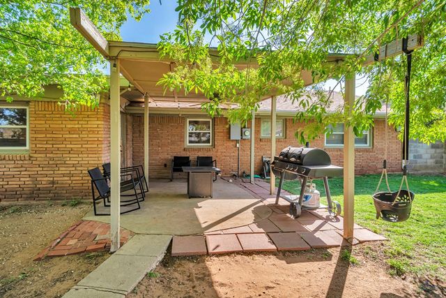 1405 Ainslee St, Midland, TX 79701