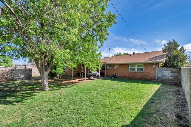 1405 Ainslee St, Midland, TX 79701