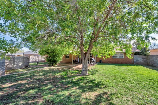 1405 Ainslee St, Midland, TX 79701